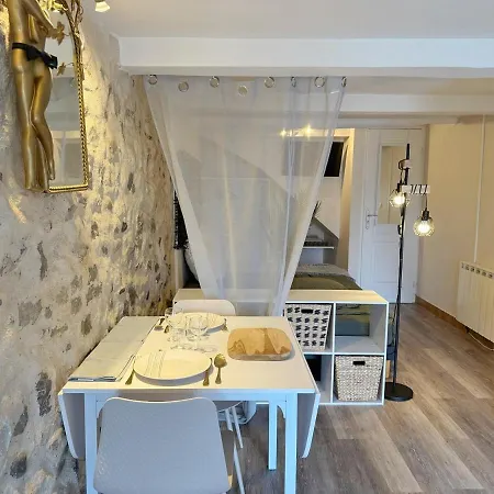 La Grotte Provencale A Apartment Sisteron