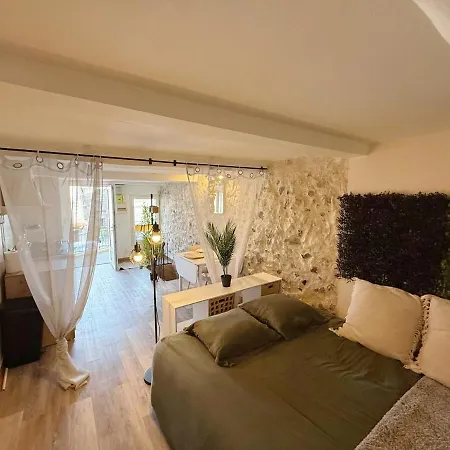 La Grotte Provencale A * Sisteron