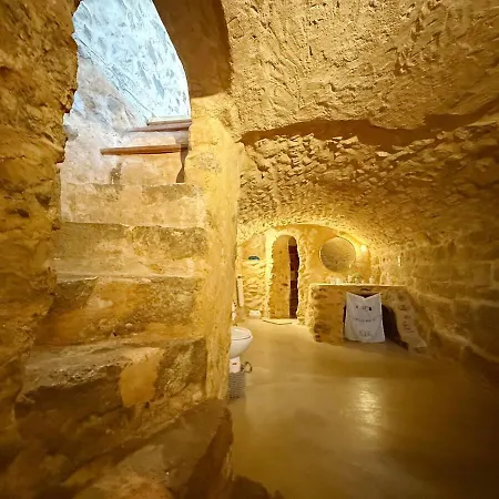 La Grotte Provencale A Apartment Sisteron